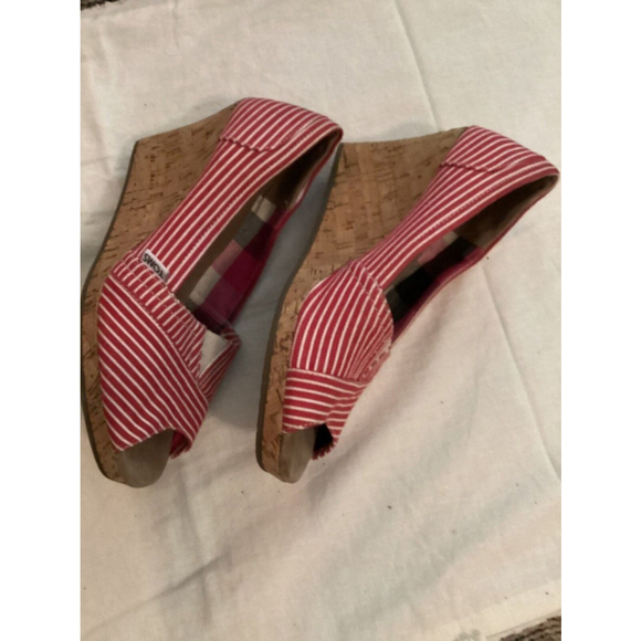 Toms Red and White Striped Peep-Toe Wedges Espadrilles Size W10 - Picture 2 of 6